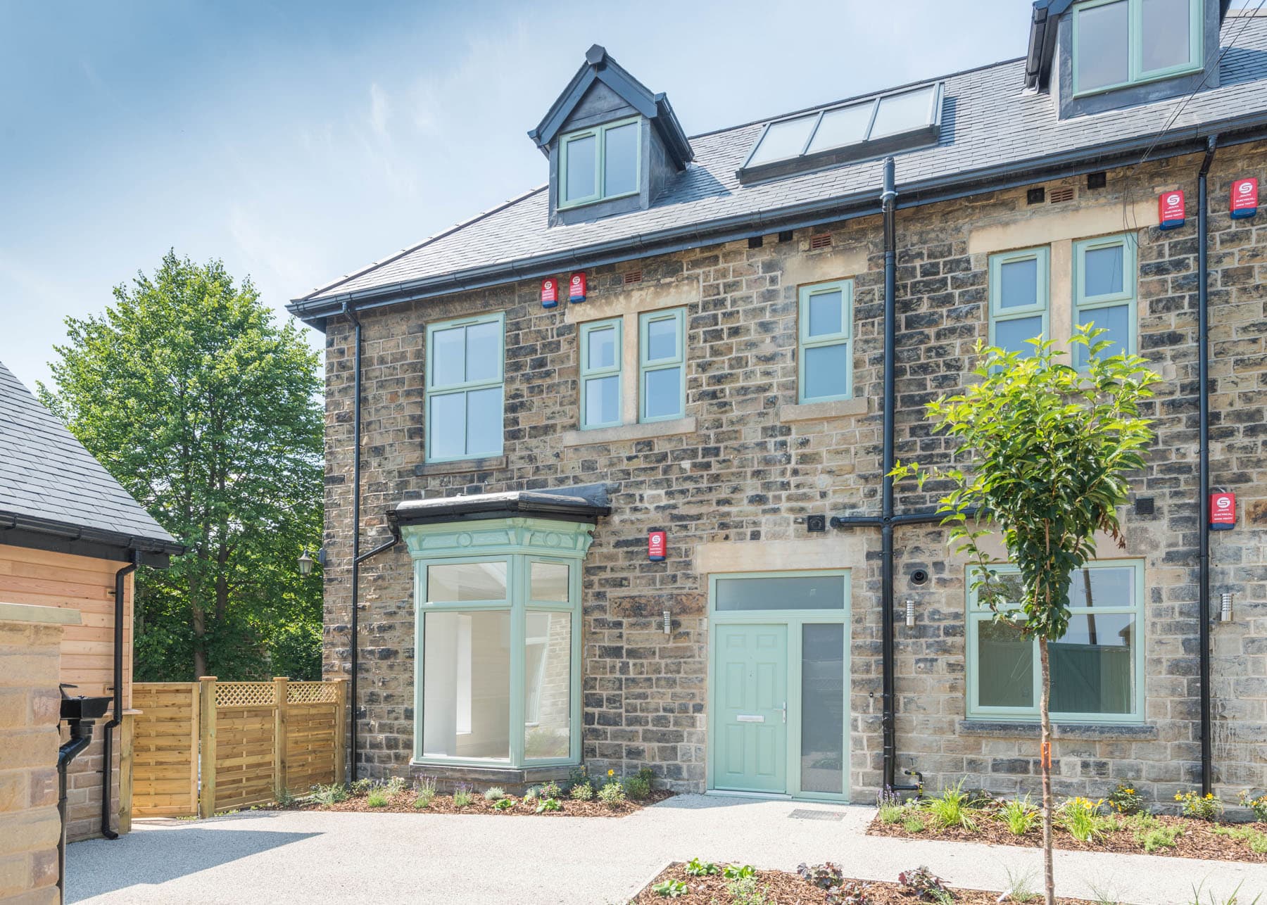 Brocco Bank, Westwood House, S11