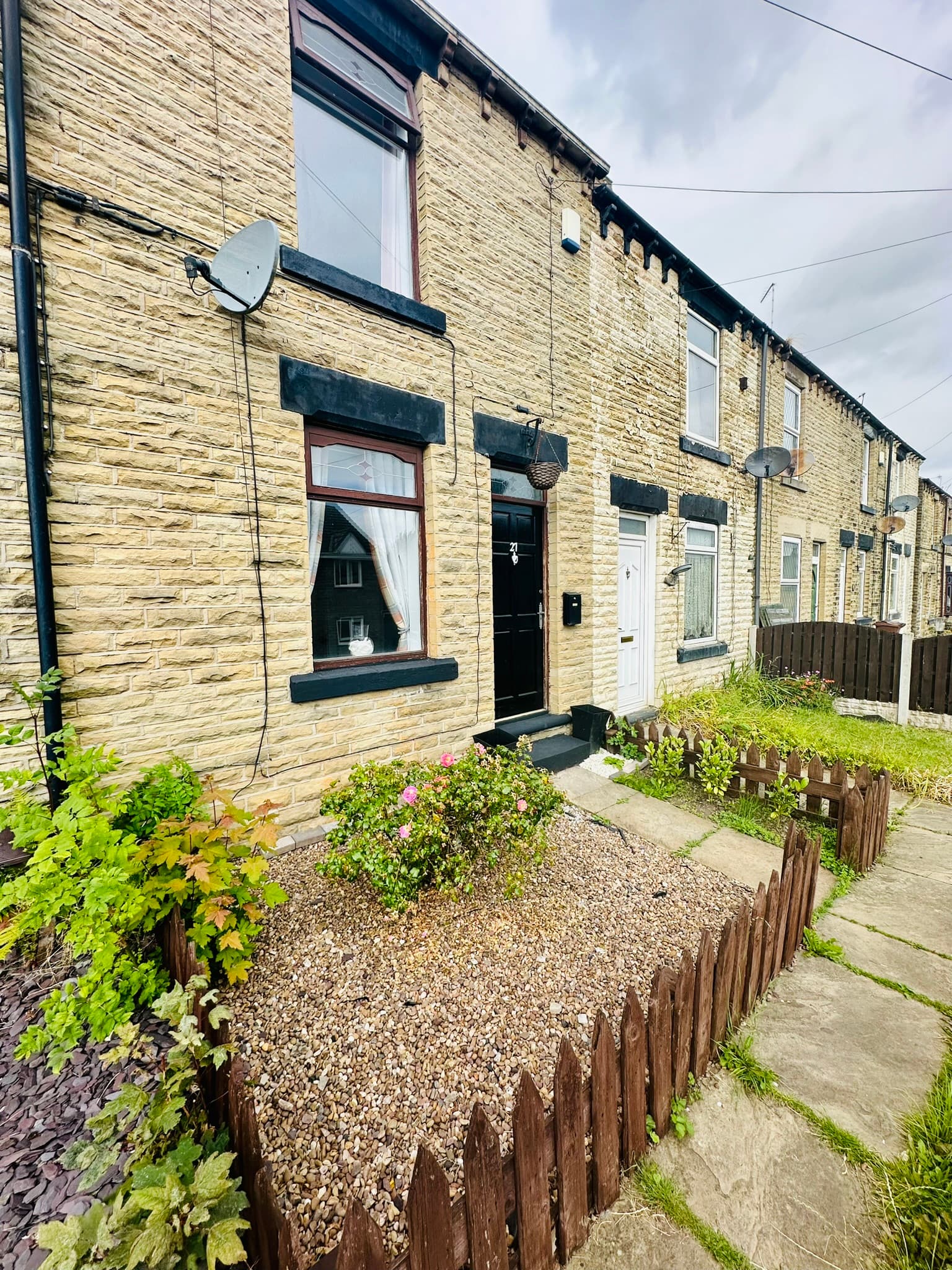 School Street, Darfield, S73