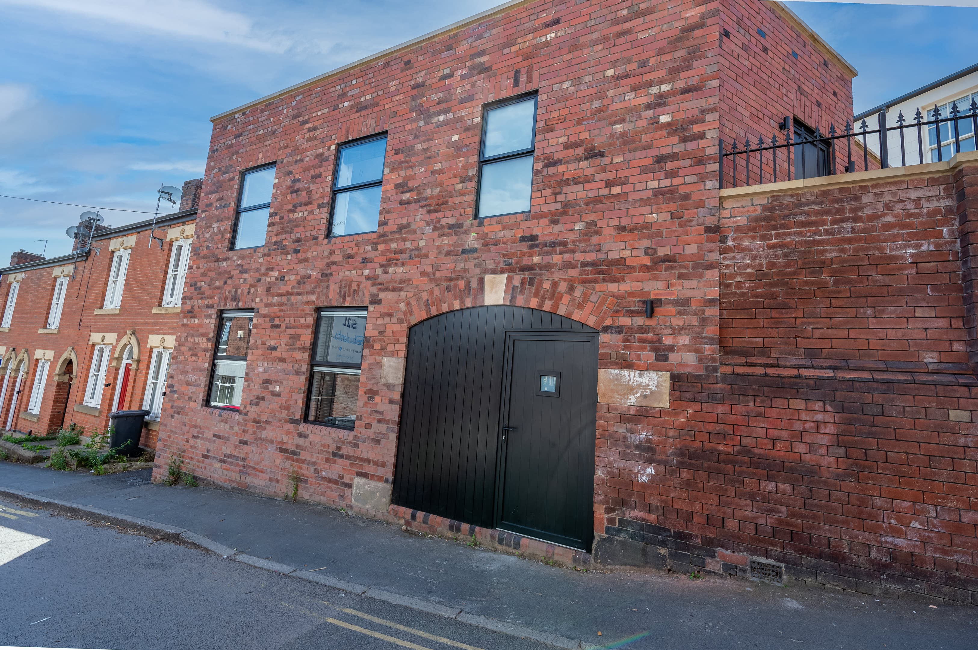 Broomspring Lane, Sheffield, S10