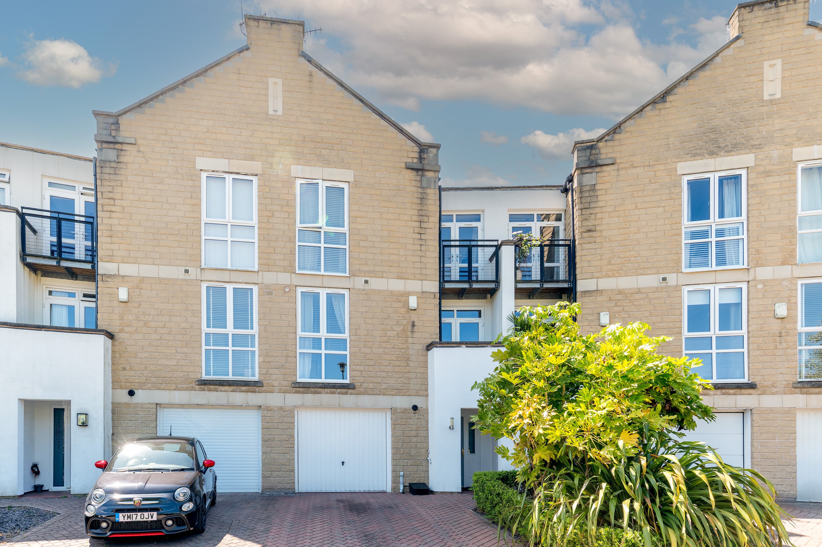 Alexandra Gardens, Brincliffe, S11