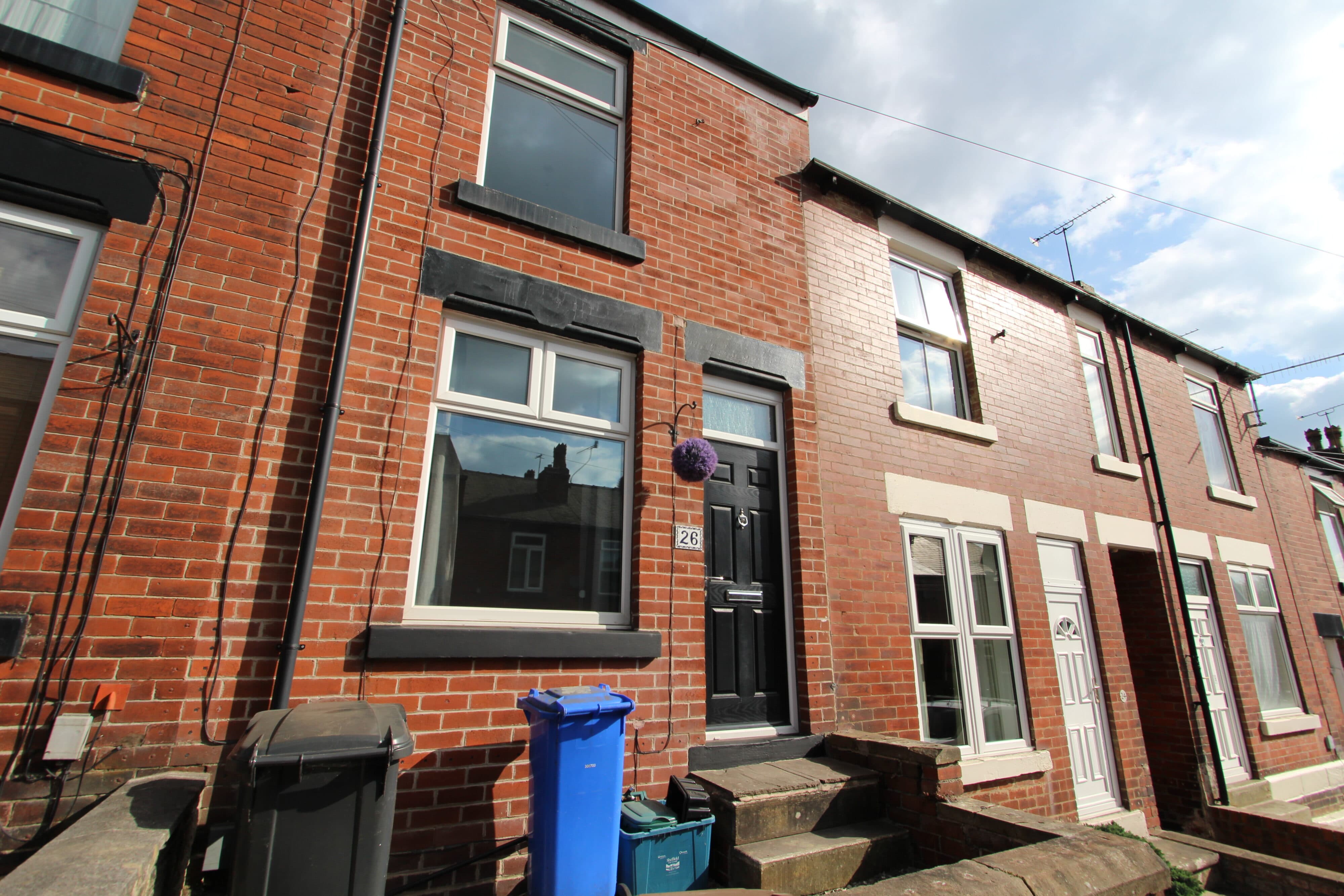 Aisthorpe Road, Sheffield, S8