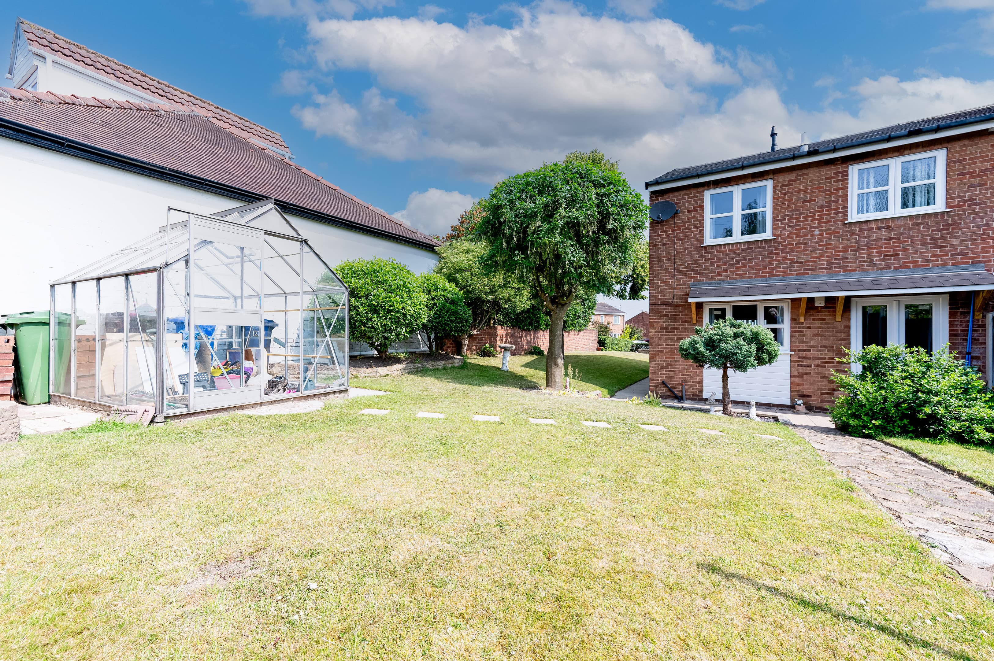 Stacye Rise, Woodhouse, S13
