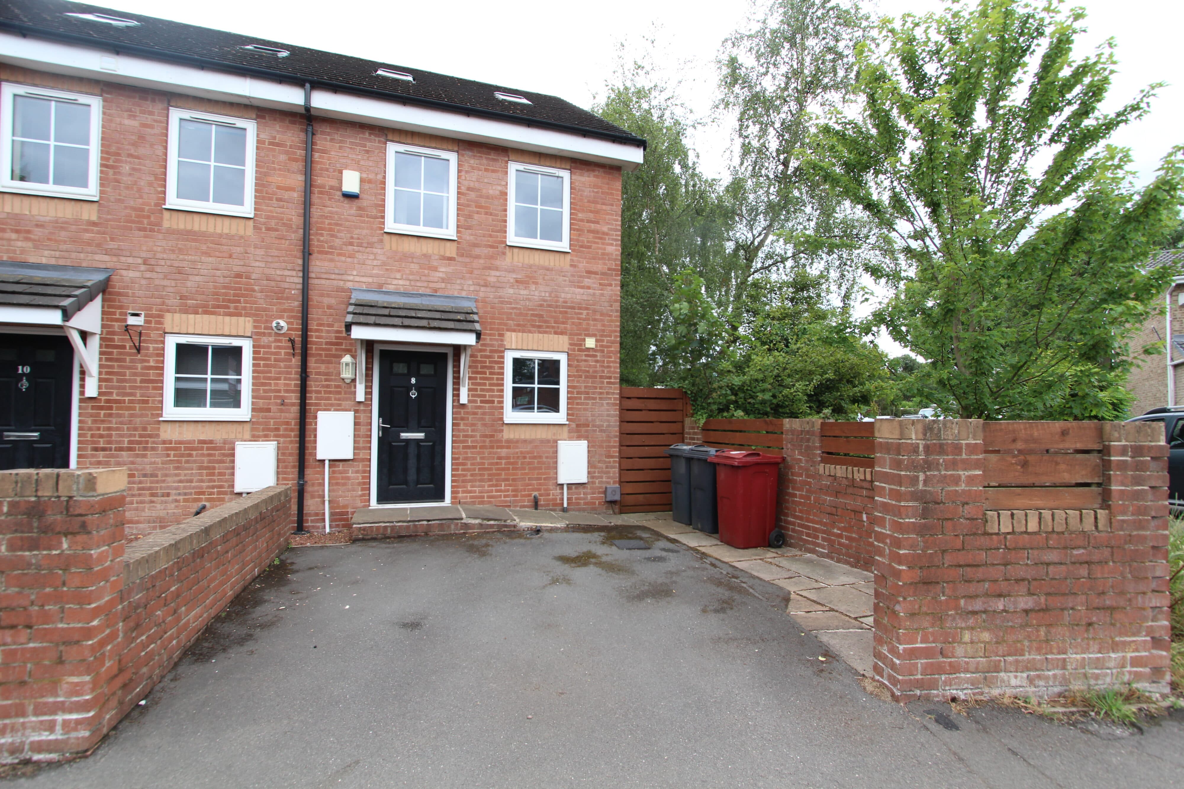 Gorsey Brigg, Dronfield Woodhouse, S18