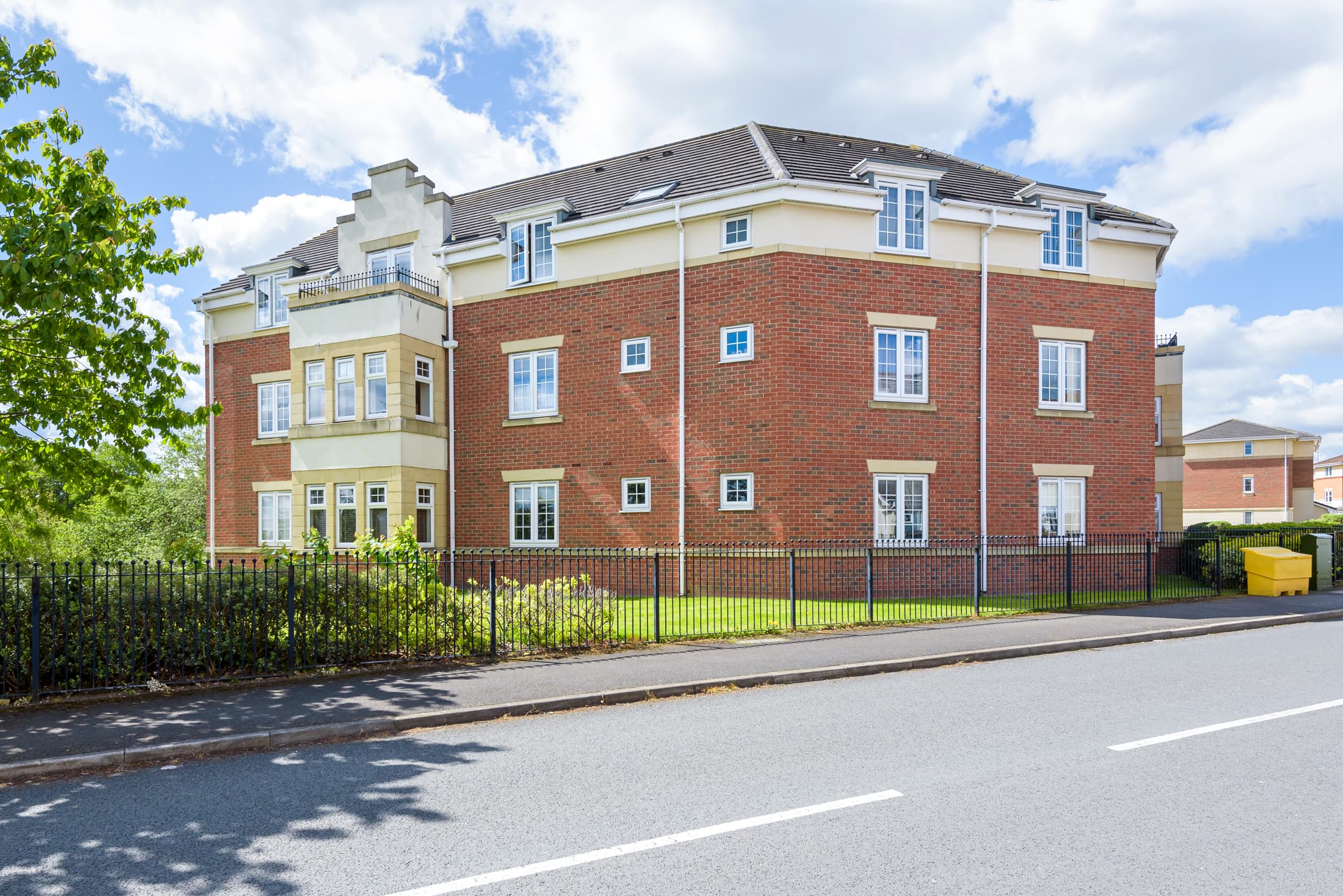 Doveholes Drive, Handsworth, S13