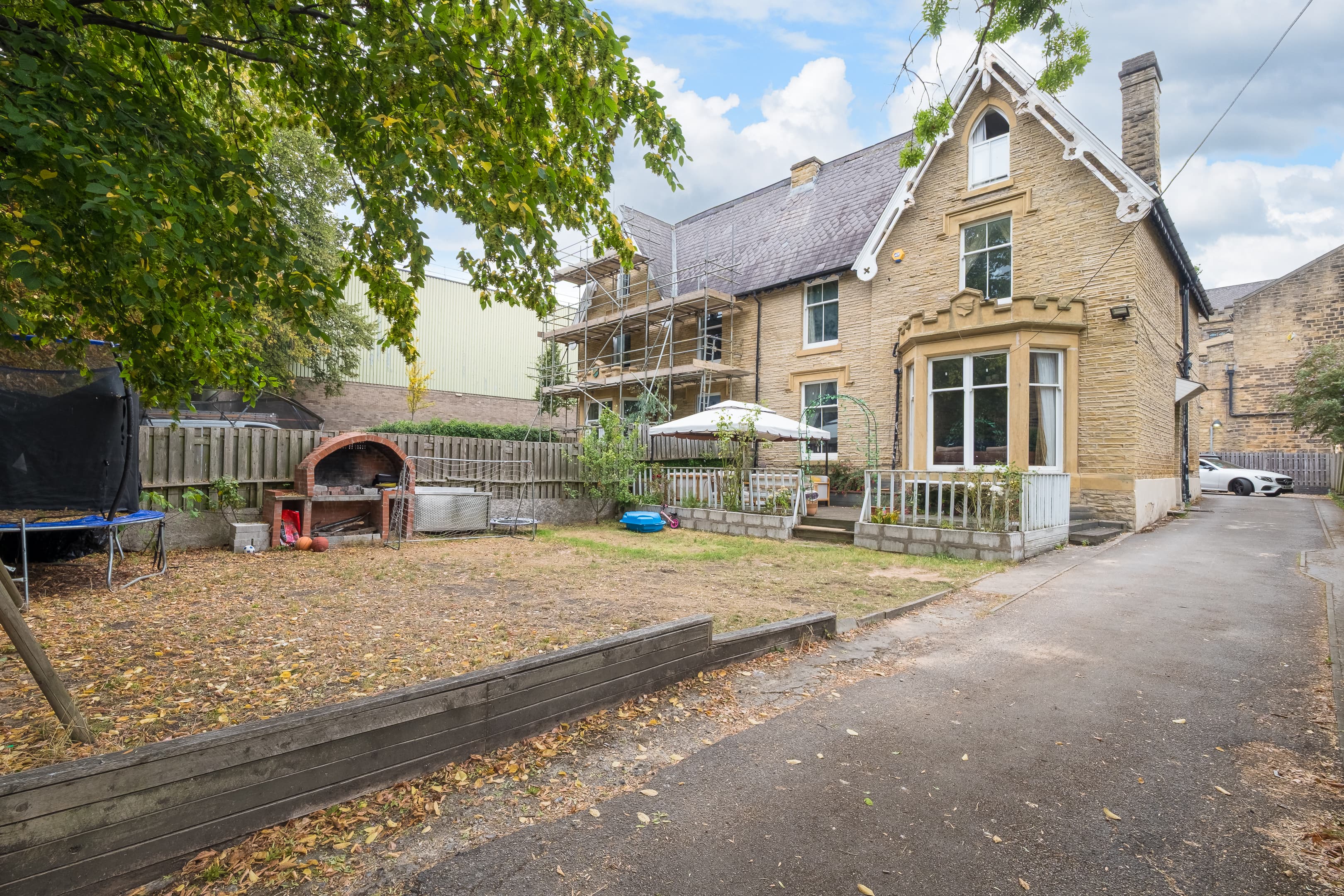 Broomgrove Road, Botanical Gardens, S10