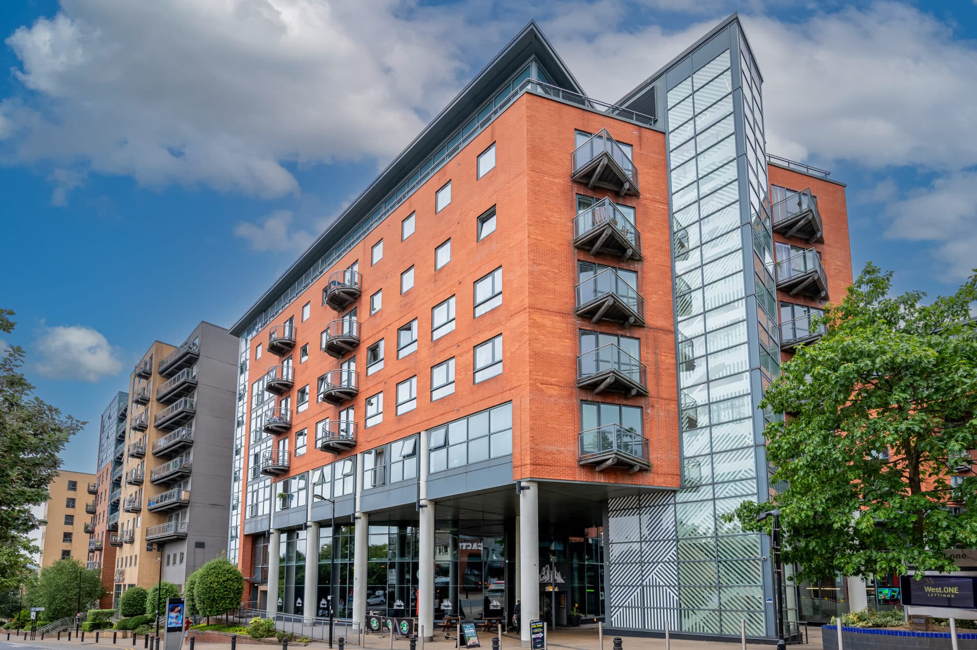 203 West One City,  10 Fitzwilliam Street, Sheffield, S1 4JF