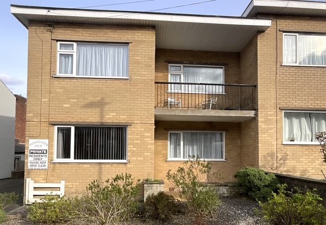 Hangingwater Road, Sheffield, S11