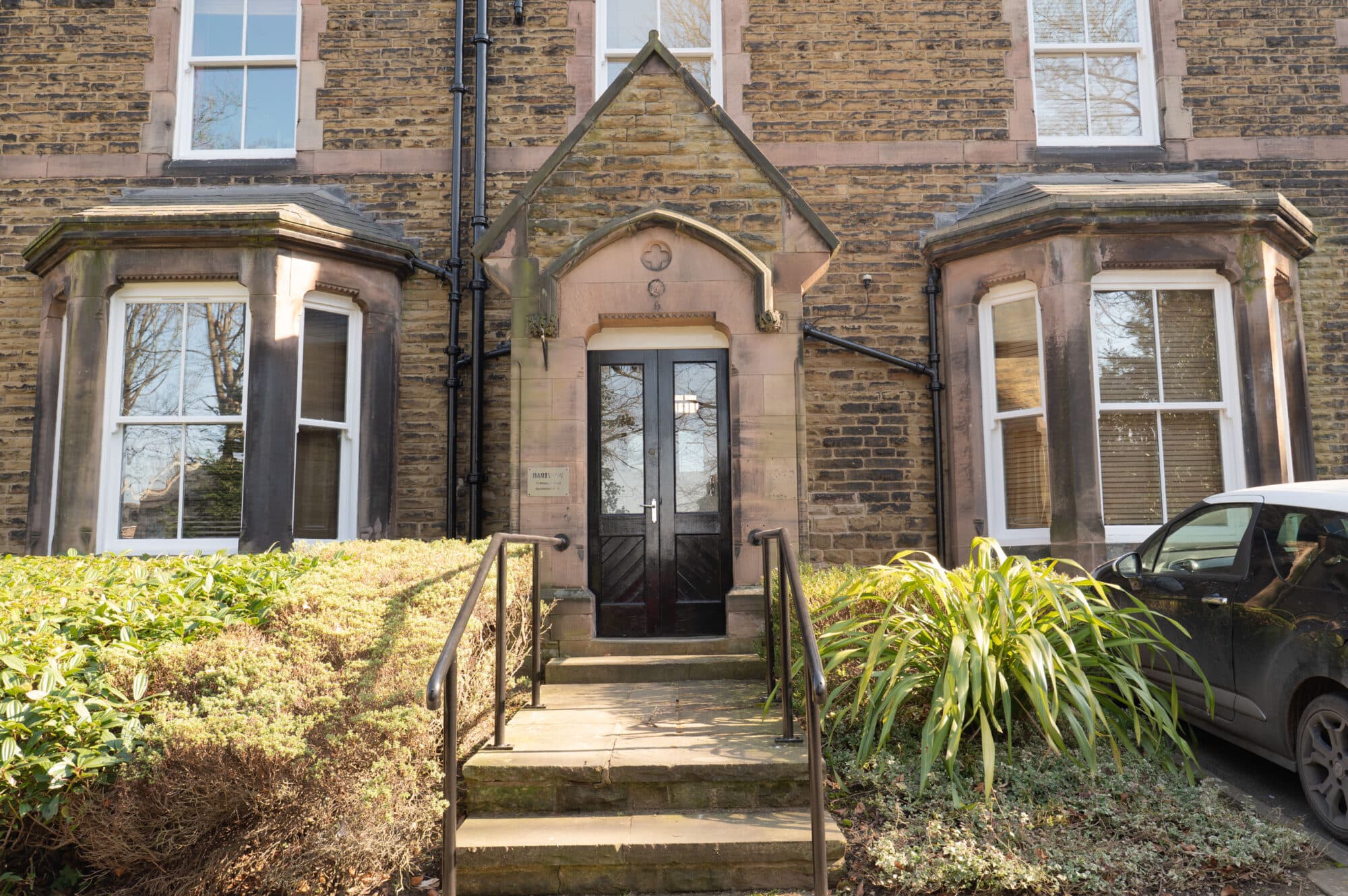 Moorgate Road, Hartshaw, S60