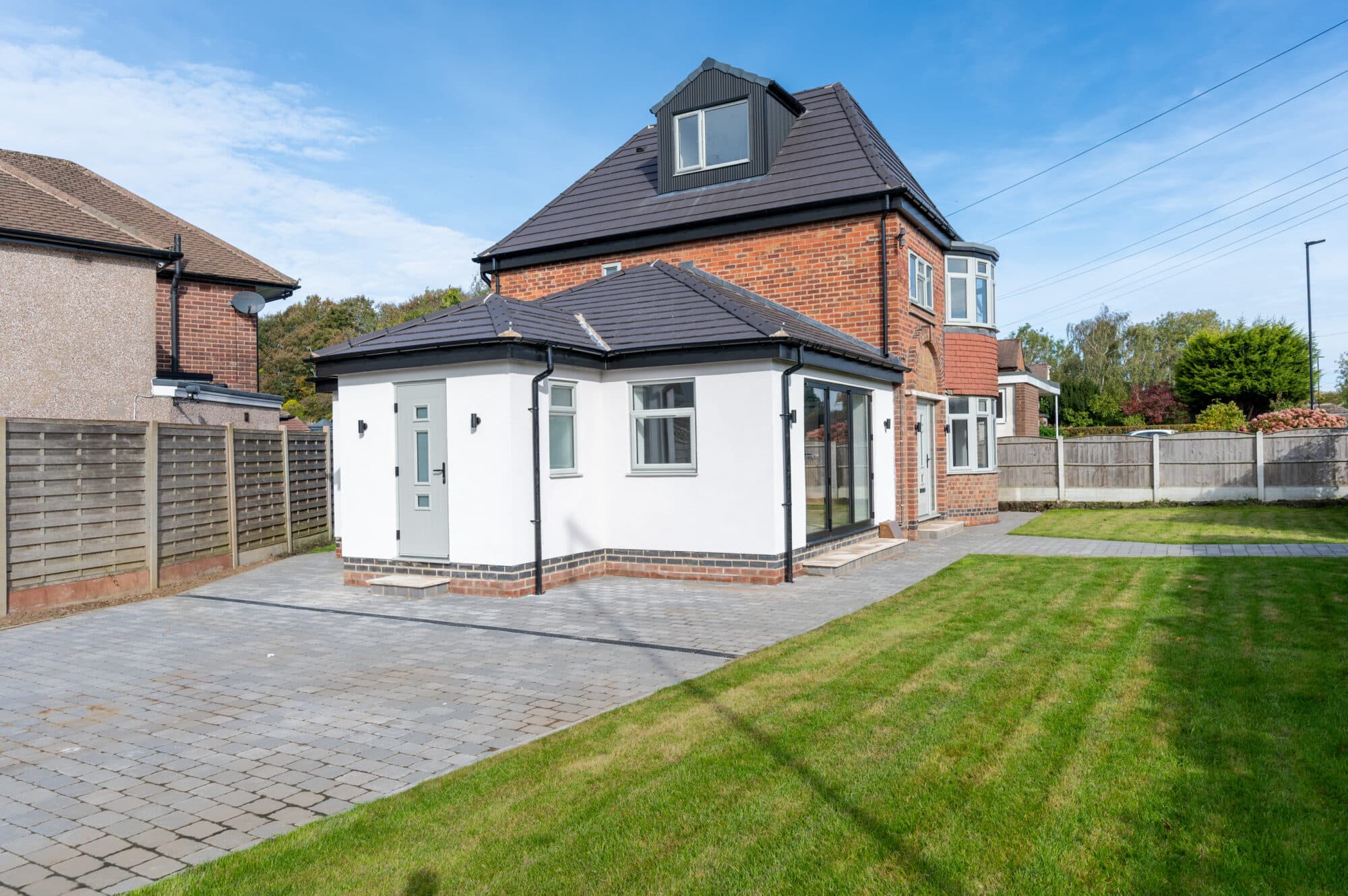 Bradway Road, Bradway, S17