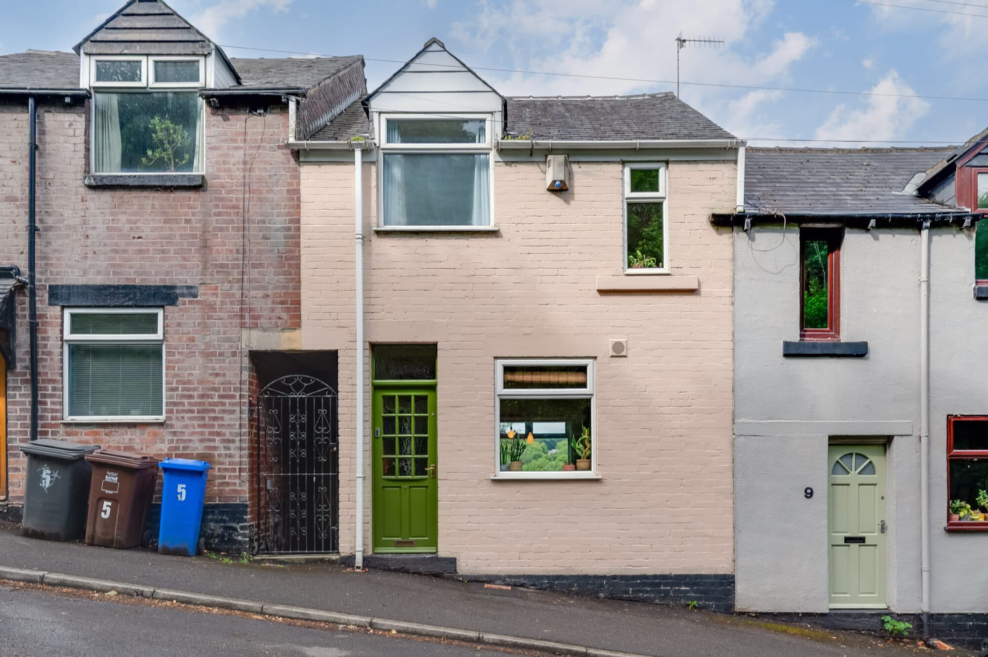 Aukley Road, Meersbrook Bank, S8