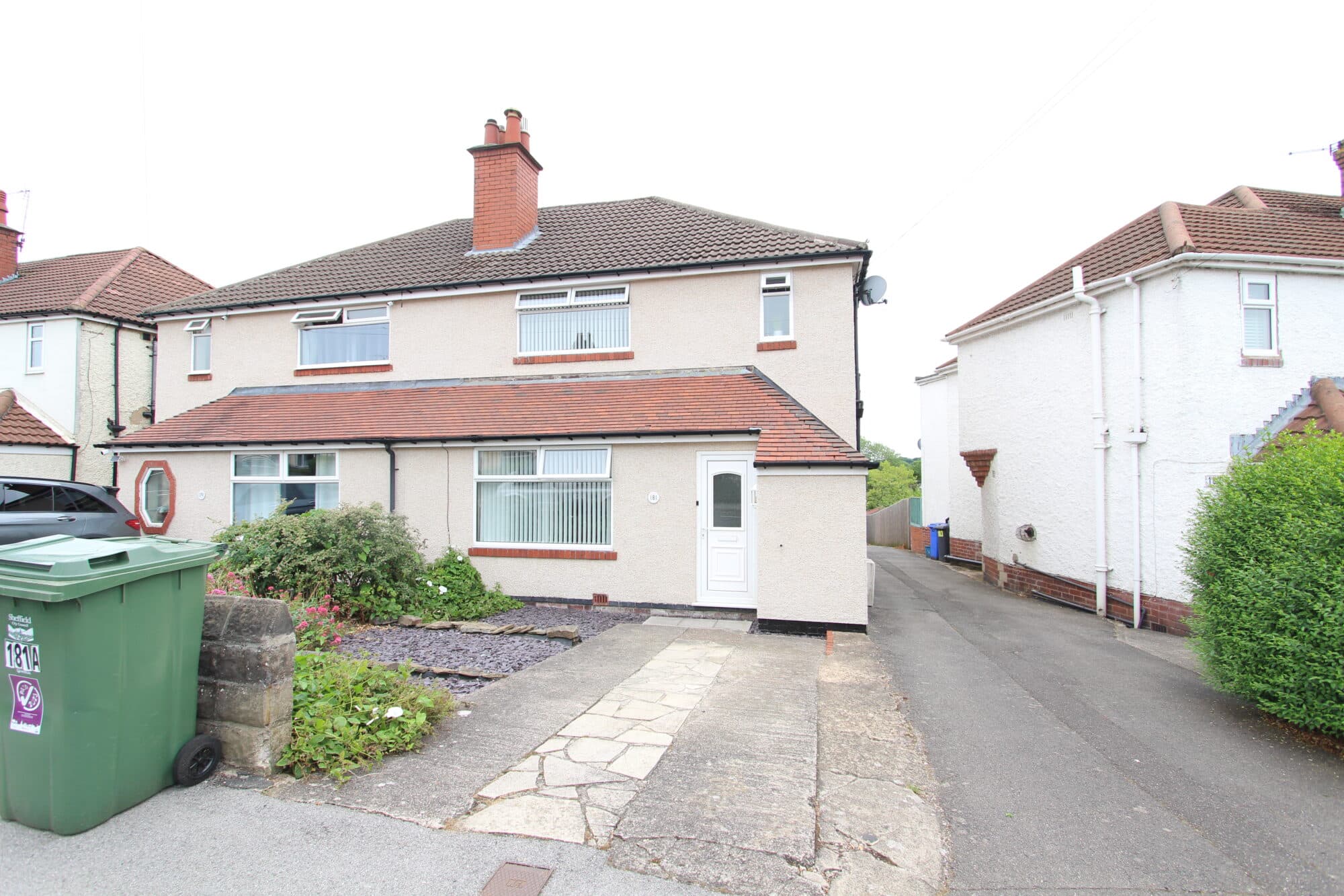 Warminster Road, Sheffield, S8