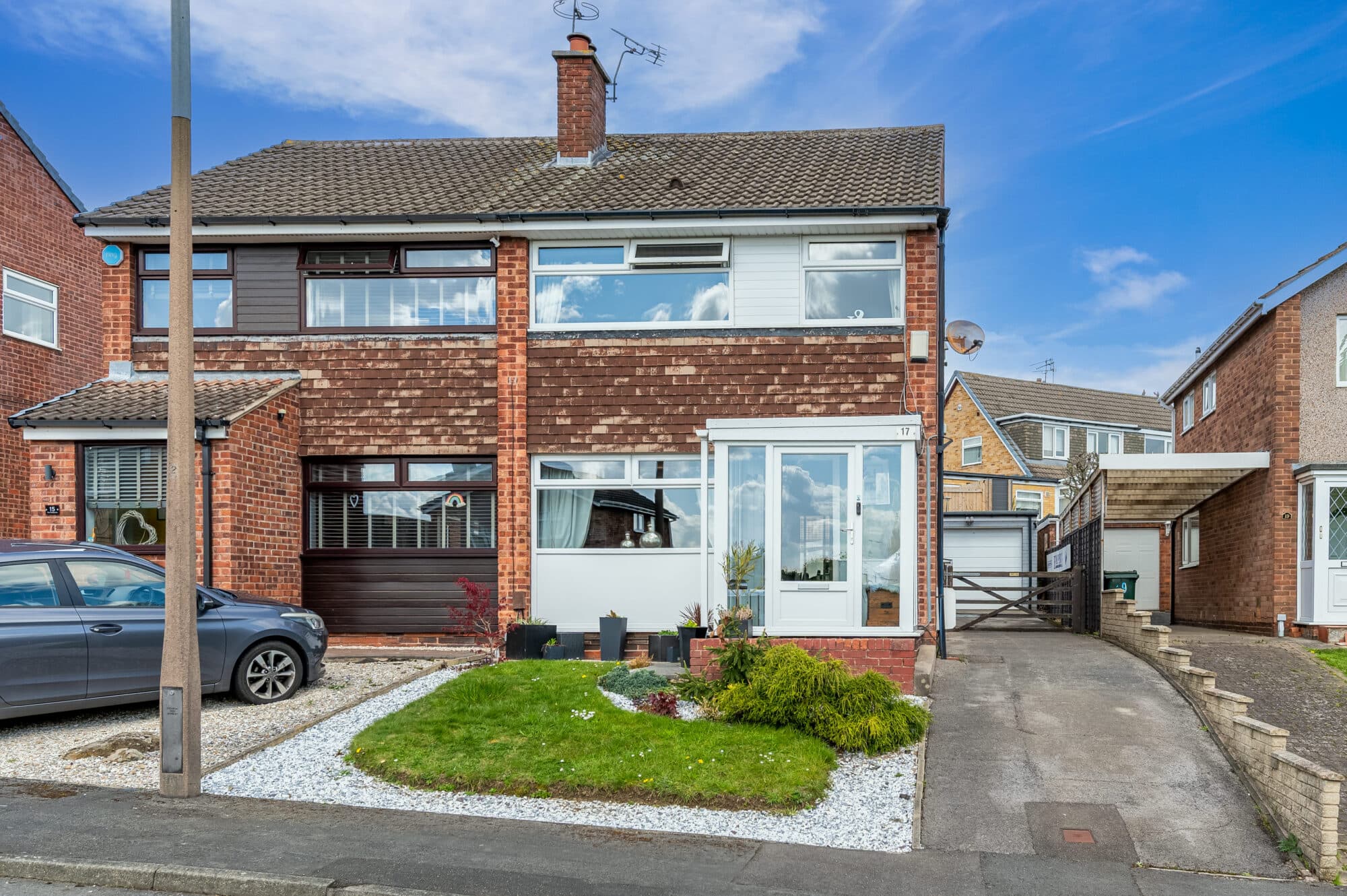 The Paddocks, Aston, S26