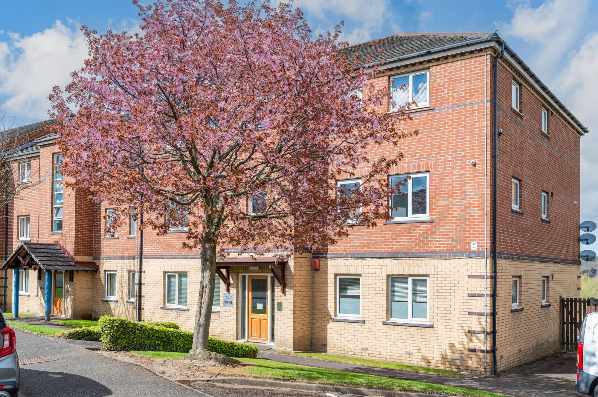 Manor Oaks Gardens, Sheffield, S2