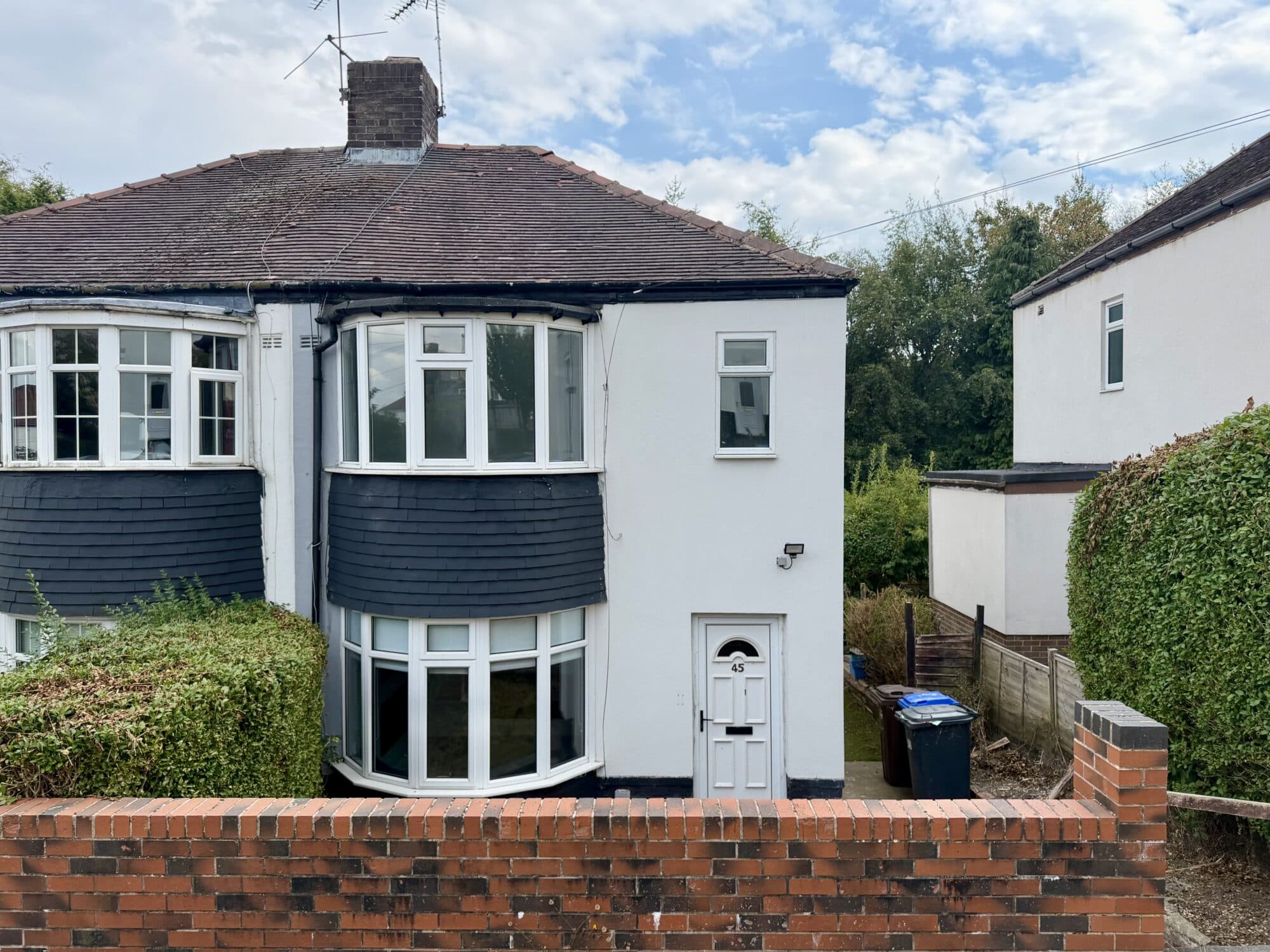 Hollinsend Avenue, Sheffield, S12